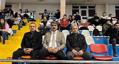 Aşkale voleybolda il ikincisi oldu