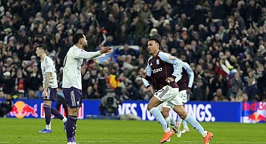 Aston Villa, Manchester United'ı da devirdi