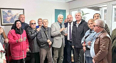 Atakum'dan görme engellilere 'beyaz baston' desteği