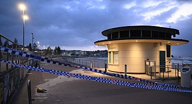 Avustralya'da plajdaki silahlı saldırıda can kaybı 16'ya yükseldi