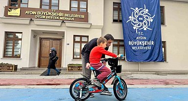 Aydın Büyükşehir Belediyesi, Otizm Destek Merkezleri özel eğitim öğrencilerinin yanında