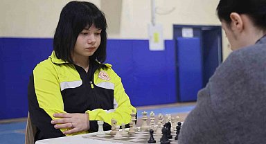 Aydın'da yurtlar arası satranç turnuvası başladı