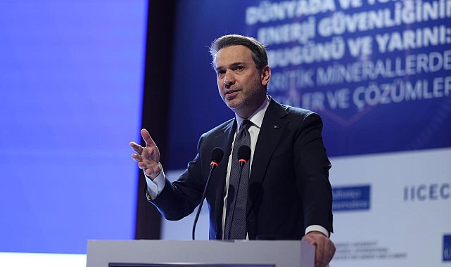 Bakan Bayraktar: "2026 yılında Akkuyu Nükleer Güç Santrali'nde ilk elektriği üreteceğiz"