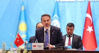 Bakan Bayraktar'dan Türk Dünyası'na 'Hazar' teklifi