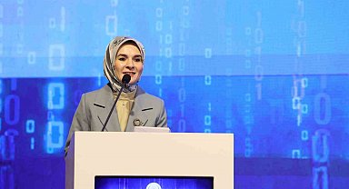 Bakan Göktaş: "Dijital medya ve oyun platformlarına dair yasal düzenlemeyi yakın zamanda hayata geçireceğiz"