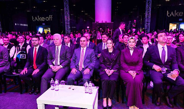 Bakan Kacır: "Yılda 20 milyar dolar Ar-Ge harcaması yapılan bir ülkeyiz"