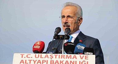 Bakan Uraloğlu: "23 yılda Antalya'nın ulaşım ve iletişim altyapısına 244,6 milyar lirayı aşan yatırımlar gerçekleştirdik"