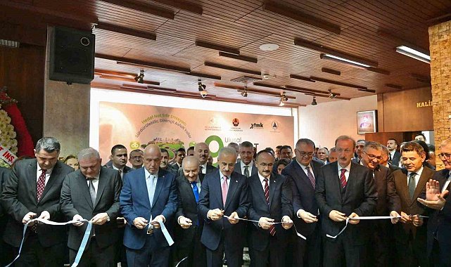 Bakan Uraloğlu: "Otoyol artış hızında Avrupa'da 1'inci sıradayız"