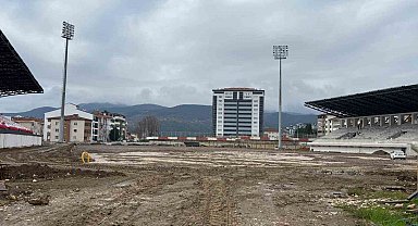 Bakan Yardımcısı Eminoğlu'na stat için dosya