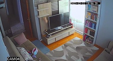 Balıkesir'de kameralara yansıyan görüntüler depremin şiddetini gözler önüne serdi