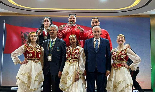 Balkan Şampiyonasından madalya ile döndüler