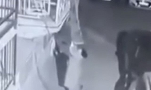 Balkondaki halıyı çaldı