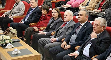 BARÜ'de "Bartınlı Bir Akademisyenin Hayatından Kesitler" söyleşisi düzenlendi