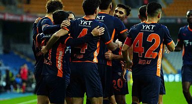 Başakşehir, bu sezon ilk kez rakip fileleri 5 kez havalandırdı