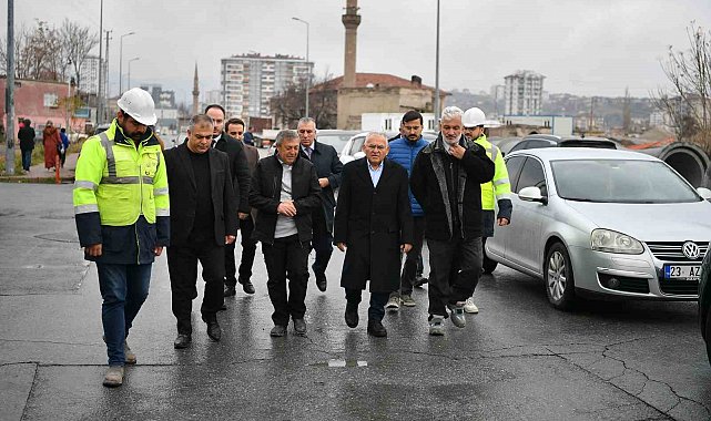 Başkan Büyükkılıç; Kartal Kavşağı altyapı çalışmalarını inceledi