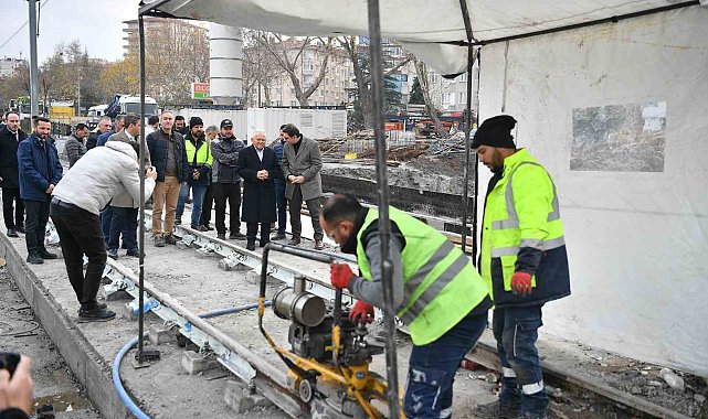 Başkan Büyükkılıç: "Osman Kavuncu - DSİ Kavşağı'nda tramvay hattı hizmete giriyor"