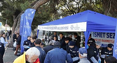 Başkan Çerçioğlu'ndan İsmet Sezgin'in aramızdan ayrılışının yıl dönümünde lokma hayrı