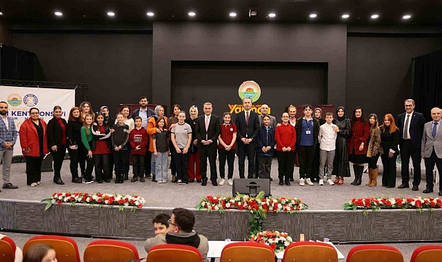 Başkan Kurnaz: "Çocuklarımızın yerel yönetimlerde söz sahibi olmalarını önemsiyoruz"
