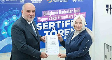 Başkan Sandıkçı: "Hanım kardeşlerimiz, teknolojilerin getirdiği fırsatlarla kariyer planlamalarını oluşturuyor"