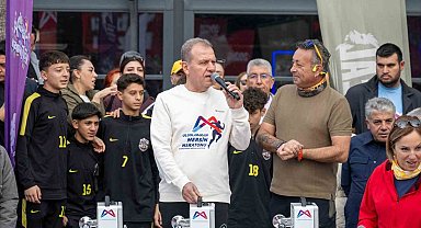 Başkan Seçer: "Mersin Maratonu, Türkiye'de organizasyon başarısında ilk sıraları zorluyor"