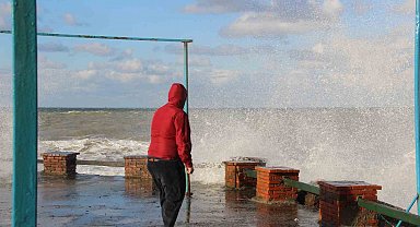 Batı Karadeniz'de fırtına uyarısı