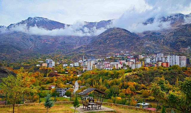 Batman'da yaşanan renk cümbüşü kamerada