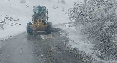 Battalgazi Belediyesi'nden kar yağışına karşı hızlı müdahale