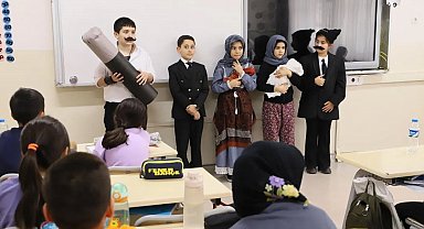 Bayburt'ta öğrencilere 'Okuma Halkaları Projesi' ile kitap okuma alışkanlığı kazandırılıyor