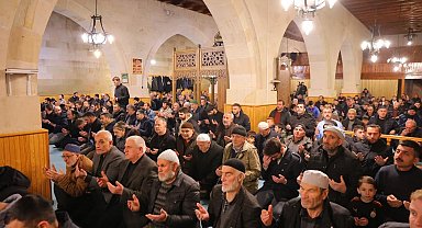 Bayburt'ta Regaip Kandili dualarla idrak edildi