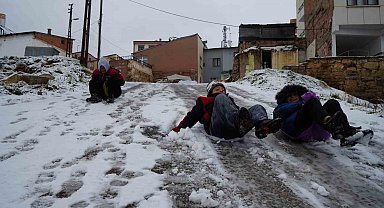 Bayburt'ta termometreler eksi 18'i gördü