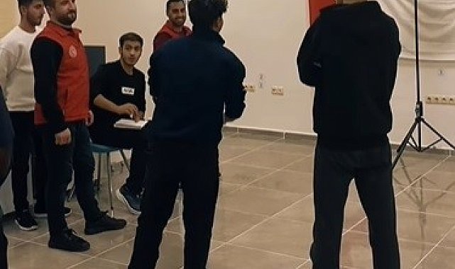 Bayburt'ta üniversite öğrencilerine yönelik dart turnuvası düzenlendi