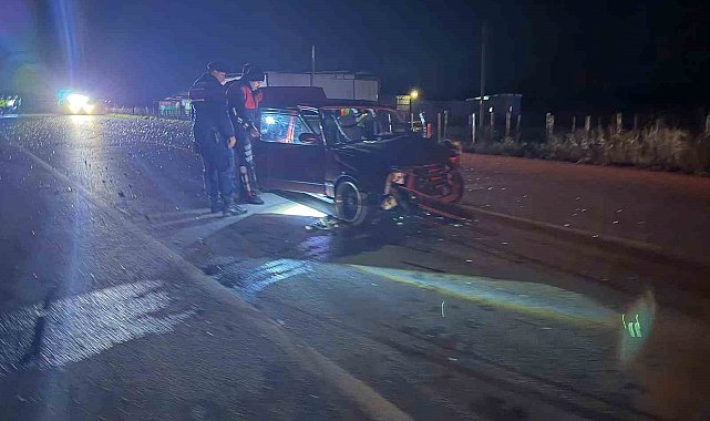 Bayramiç'te otomobille motorsiklet çarpıştı: 3 kişi yaralandı