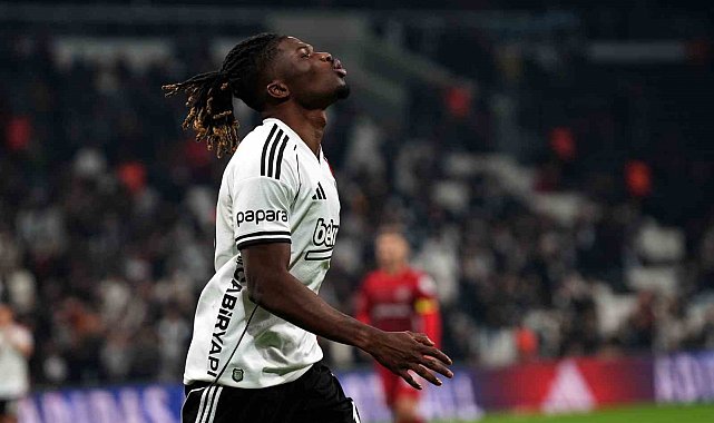 Beşiktaş büyük maçlarda skoru koruyamıyor