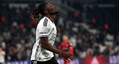 Beşiktaş büyük maçlarda skoru koruyamıyor