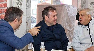 Bilecik Valisi Faik Oktay Sözer bu ilginç hikayeyi gülerek dinledi