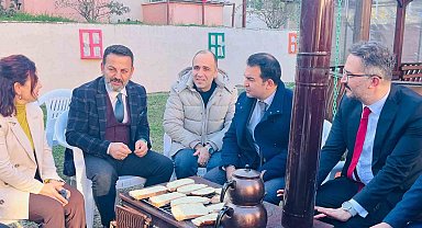 Bilecik'te huzurevinde 'Salçalı ekmek' etkinliği