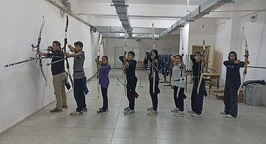 Bilecik'te okçuluk çalışmaları yoğun tempoyla sürüyor