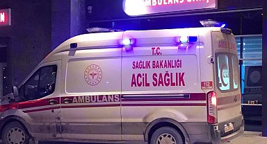 Bilecik'te otobüs ile otomobil çarpıştı: 3 yaralı