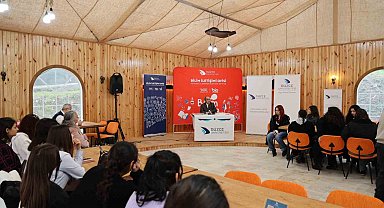 Bilim Kafe'de her yönüyle Mehmet Akif konuşuldu