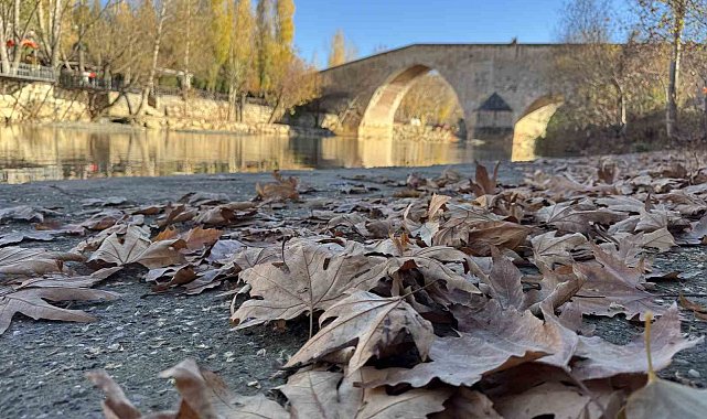Bin yıllık Haburman köprüsü, tüm ihtişamı ile ayakta