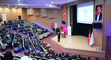 Bingöl'de gençlere ve ailelere yönelik farkındalık konferansları düzenlendi
