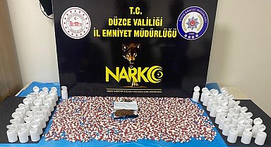 Binlerce uyuşturucu hapla yakalandı