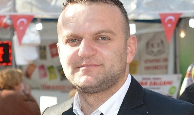 Böbrek ameliyatı sonrası hayatını kaybeden Ekrem Şarlı'nın ölümü ile ilgili Adli Tıp hastaneyi sorumlu tuttu