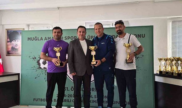 Bodrum Birlikspor'un altyapı başarıları kupayla taçlandı
