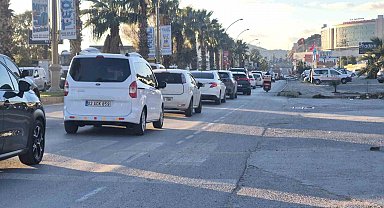 Bodrum'da yeni yıl trafiği: "Uzun araç kuyrukları oluştu"