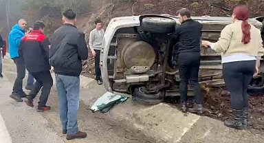 Bolu-Abant yolunda kontrolden çıkan araç, takla attı