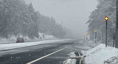 Bolu Dağı'nda kar yağışı yeniden başladı