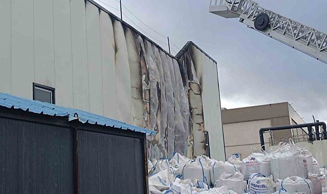 Bolu'da fabrika yangını büyümeden söndürüldü