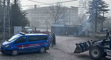 Bolu'da köylüler ağır tonajlı araçlara karşı ayaklandı: Köyün giriş çıkışında lastik yaktılar