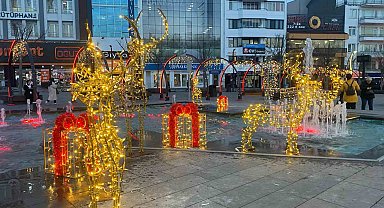 Bolu'nun en işlek meydanı ışıl ışıl oldu